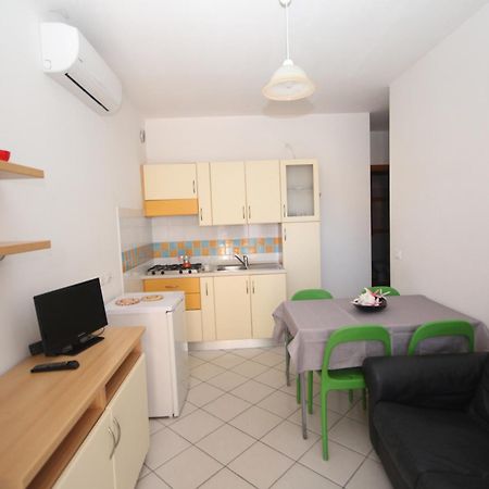 Residence Sole E Mare Appartamenti Rosolina Mare Exterior photo