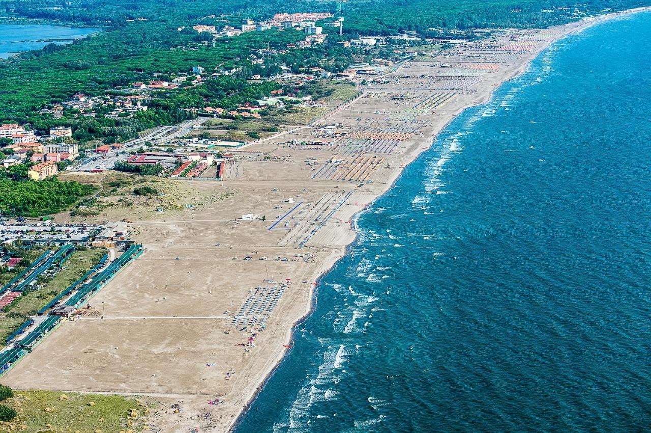 Residence Sole E Mare Appartamenti Rosolina Mare Exterior photo