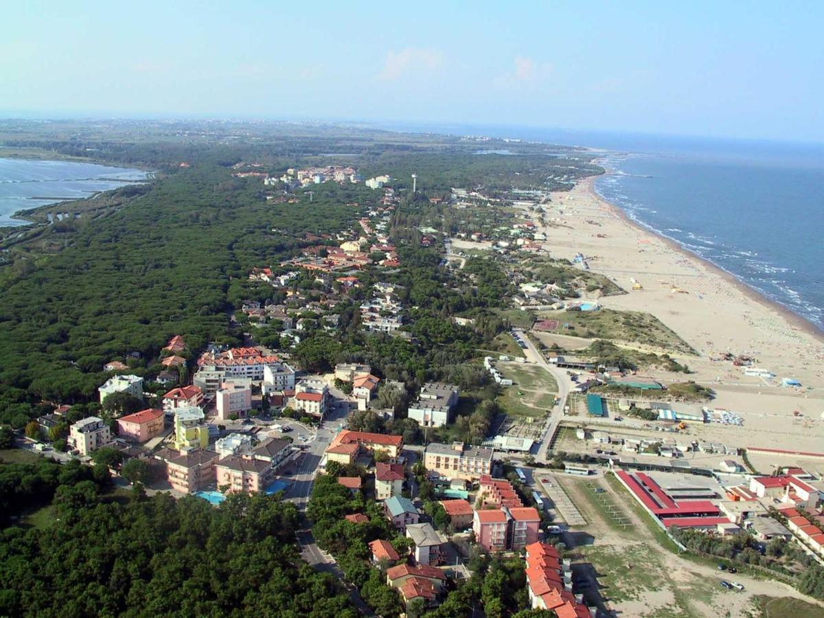 Residence Sole E Mare Appartamenti Rosolina Mare Exterior photo